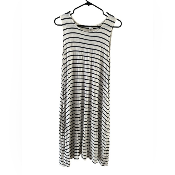 White and black striped tunic dress - Picture 1 of 4